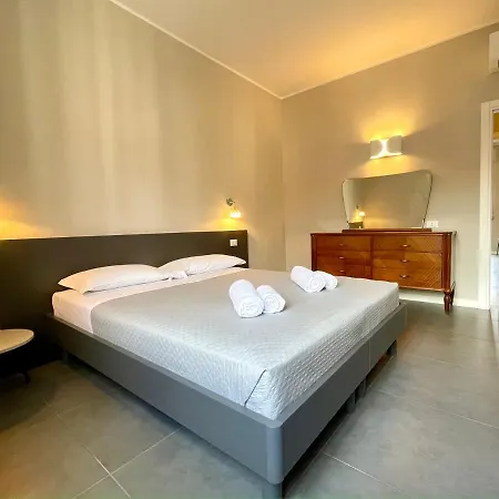 Maison A Appartement La Spezia